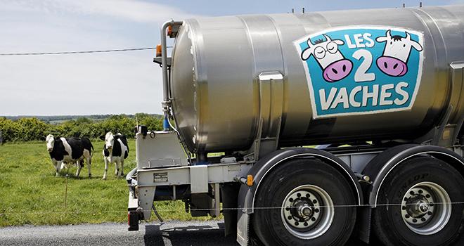 Une fois convertis, les éleveurs bénéficient du contrat lait bio Les 2 Vaches mis en place en janvier 2013. Photo: Les 2 Vaches. Une fois convertis, les éleveurs bénéficient du contrat lait bio Les 2 Vaches mis en place en janvier 2013.