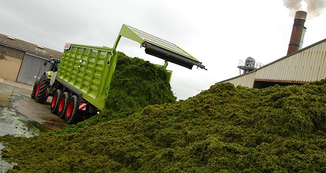 L'usine de déshydratation de Saint-Remy-sur-Bussy (Marne) teste actuellement une autochargeuse. Crédit photo : M. Lecourtier/Pixel image L'usine de déshydratation de Saint-Remy-sur-Bussy (Marne) teste actuellement une autochargeuse. Crédit photo : M. Lecourtier/Pixel image